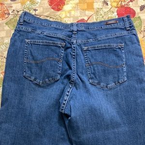 Lee jeans